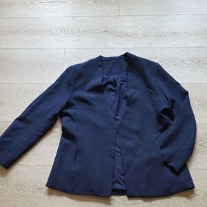 Classic Women's Dark Blue Blazer